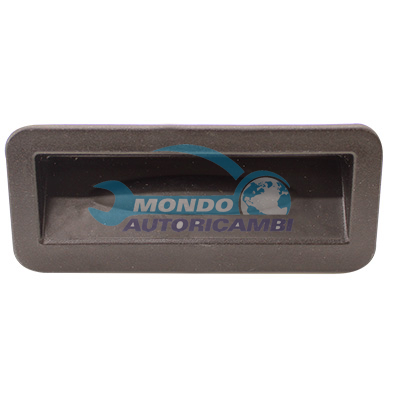Trunk lock switch